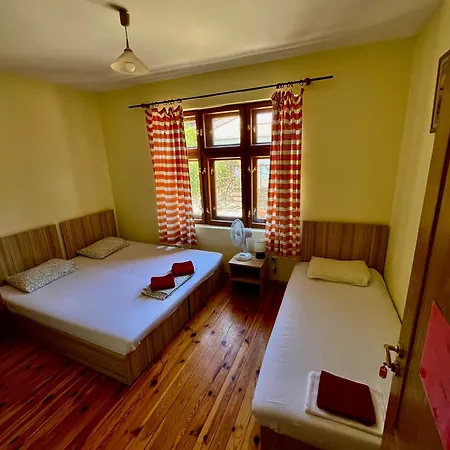 Mostel Auberge de jeunesse