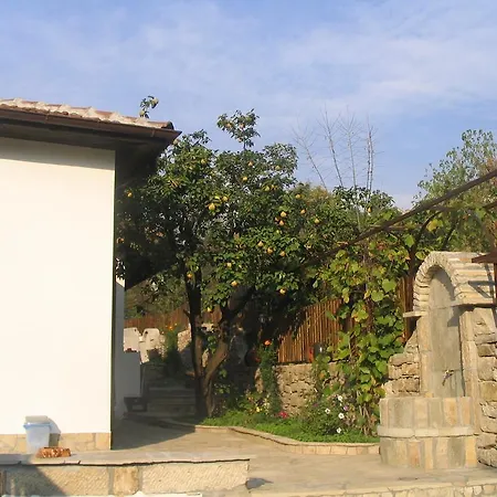 Mostel Ostello Veliko Tărnovo